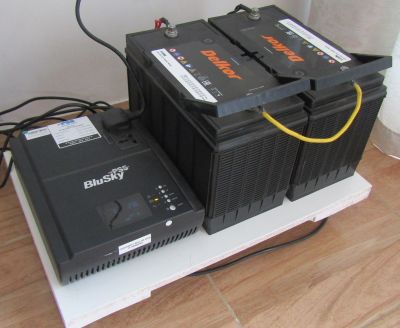 BluSky BSS203 System and batteries